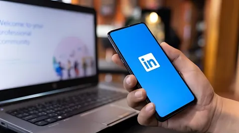 Hide Your LinkedIn